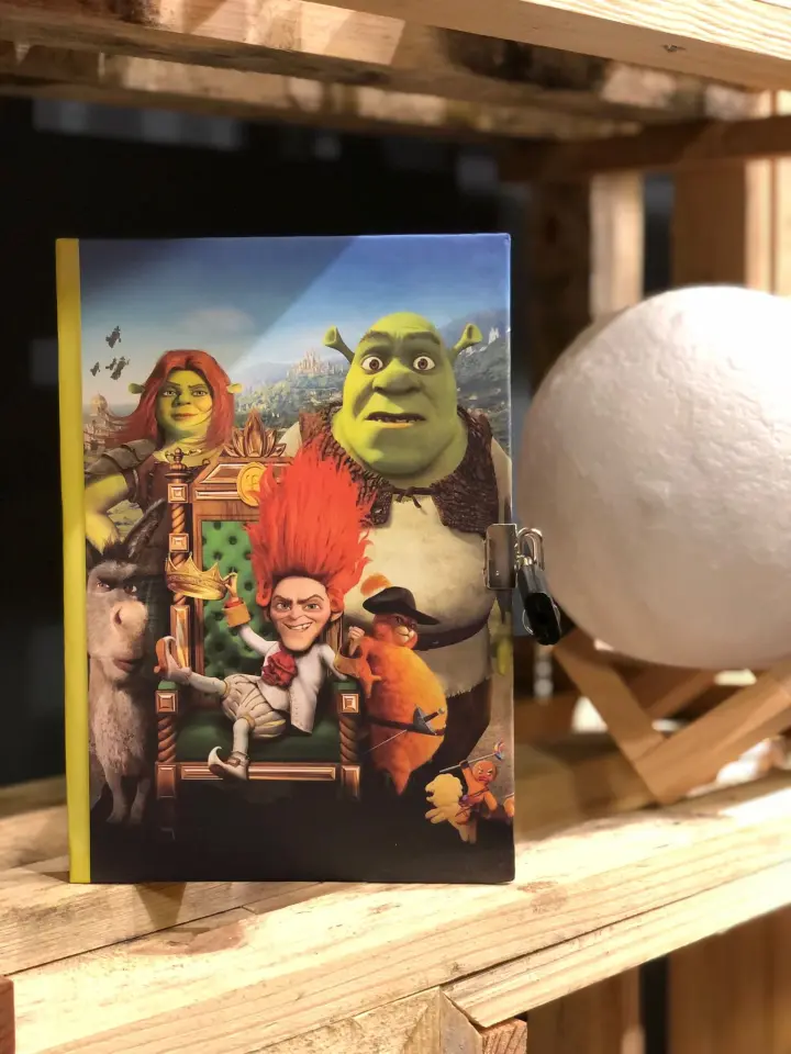 Kilitli Hatıra Günlük Anı Defteri Çizgi Karakterler Yıldız Kids Seri Shrek