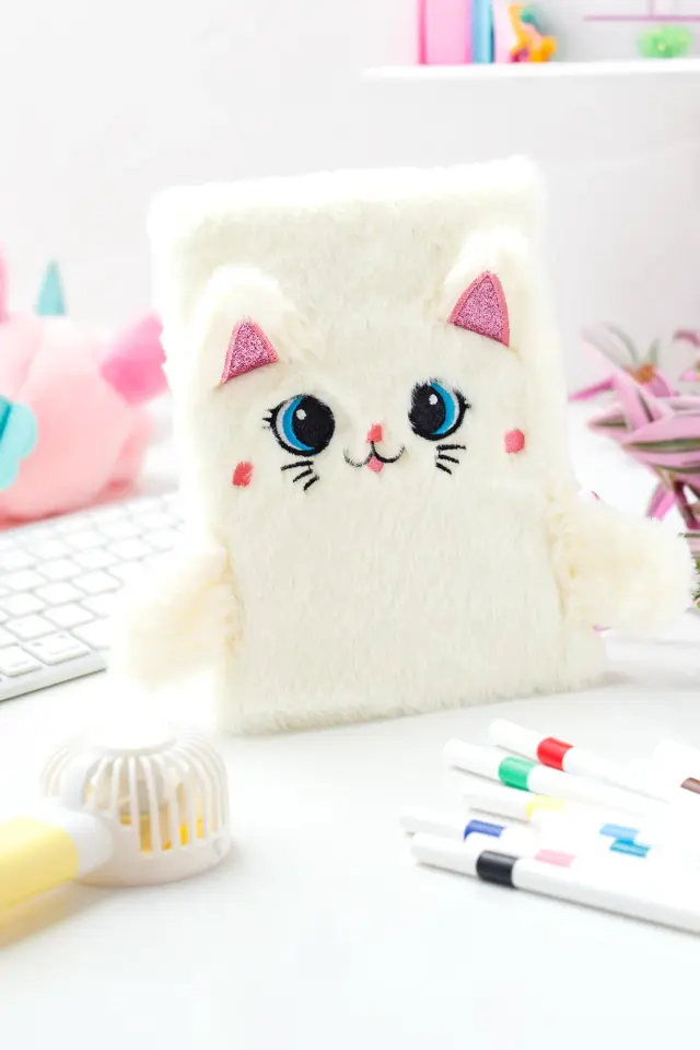 Peluş Hatıra Günlük Anı Defteri Krop Notebook Seri Beyaz Kedi